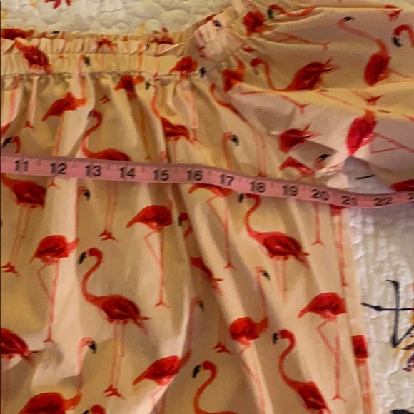 Jade off the shoulder flamingo top size large - Picture 4 of 5